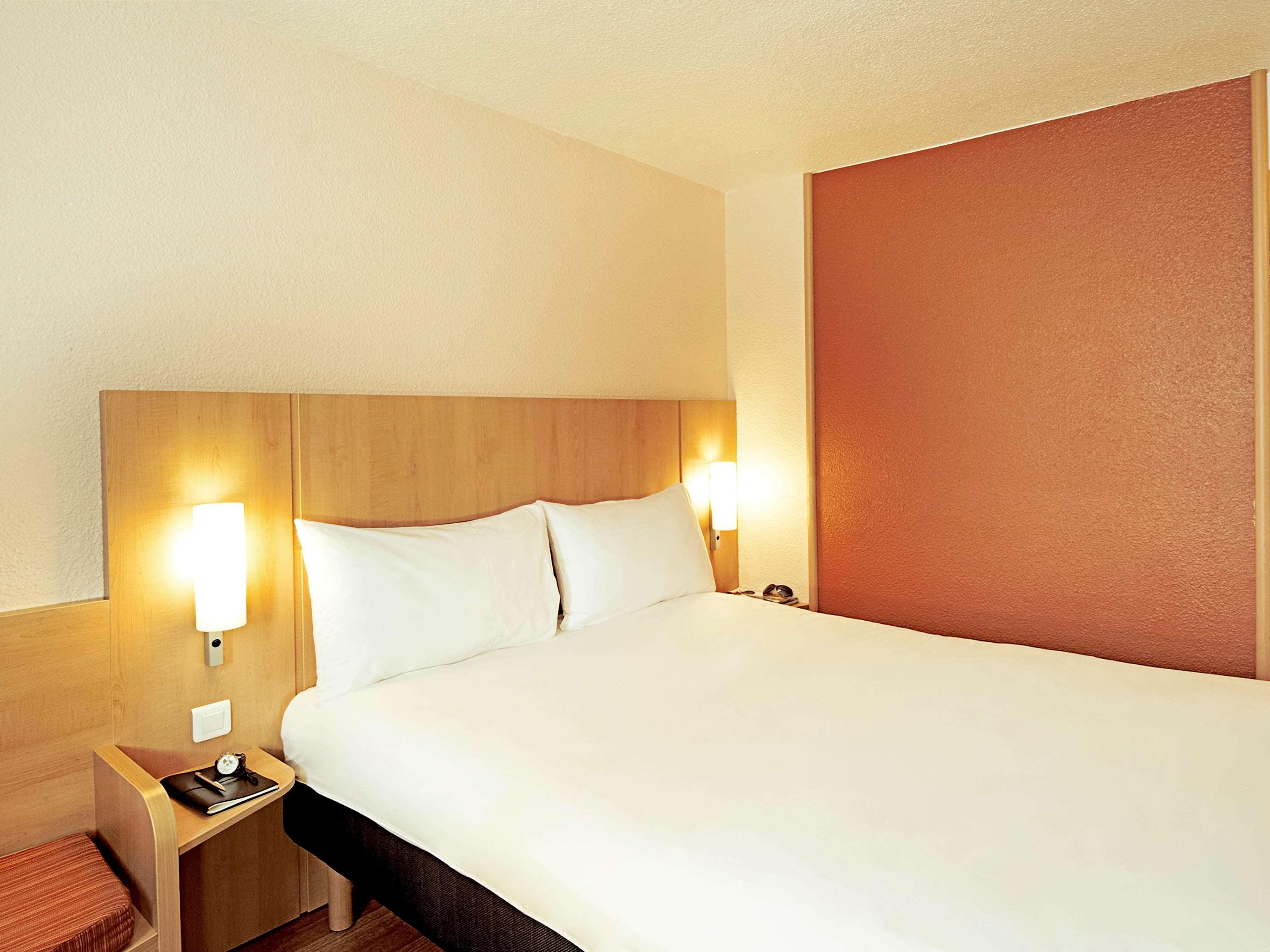 Ibis Saintes Hotel Ngoại thất bức ảnh