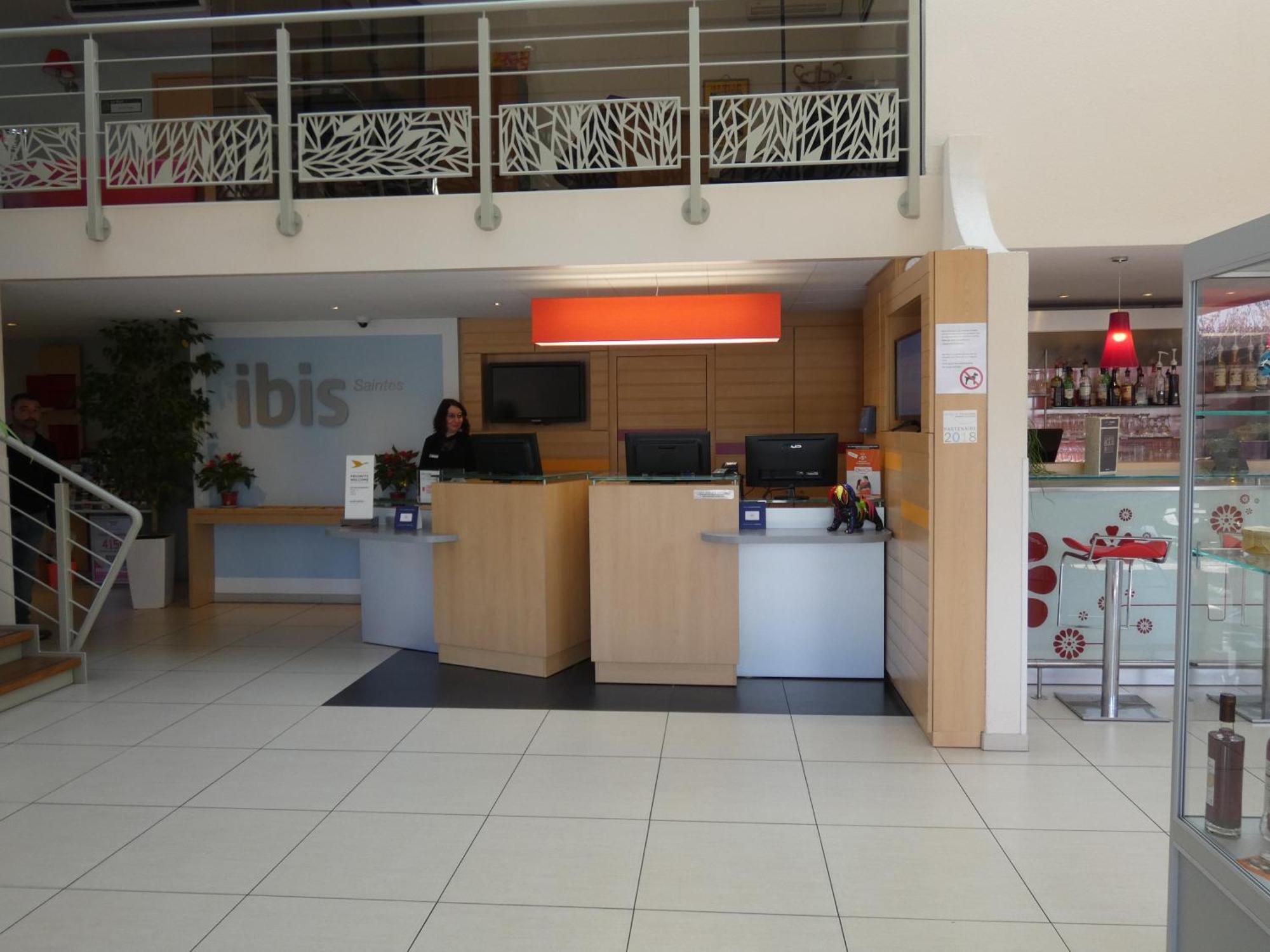 Ibis Saintes Hotel Ngoại thất bức ảnh