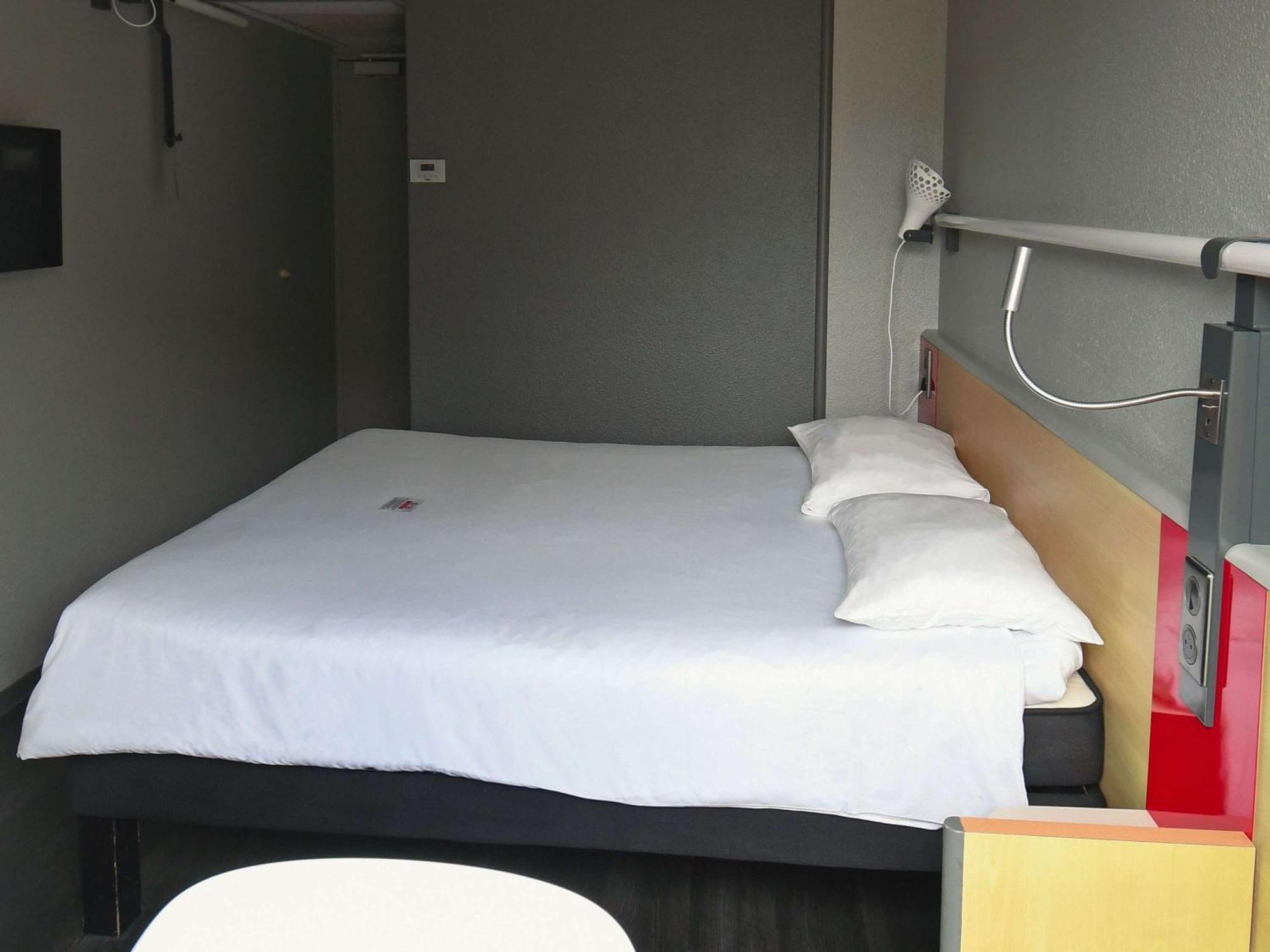Ibis Saintes Hotel Ngoại thất bức ảnh